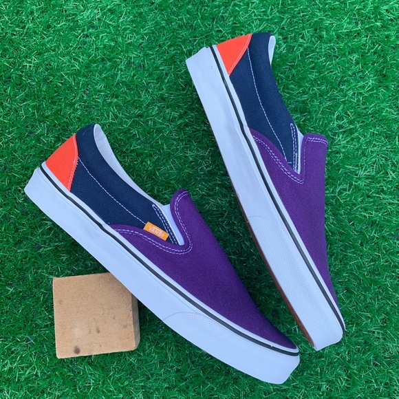 Vans Classic slip ons - Picture 2 of 6